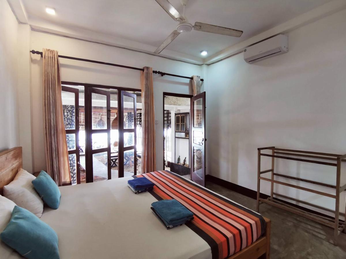 Indika Beach Villa Galle Room photo